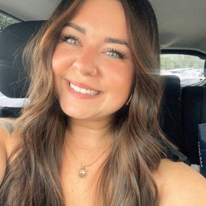 Meet your Posher, Kaitlin